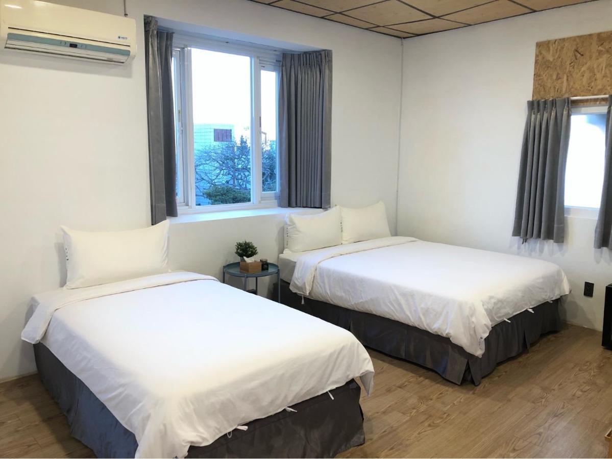 Hello Make Yourself At Home Kenting Exterior photo