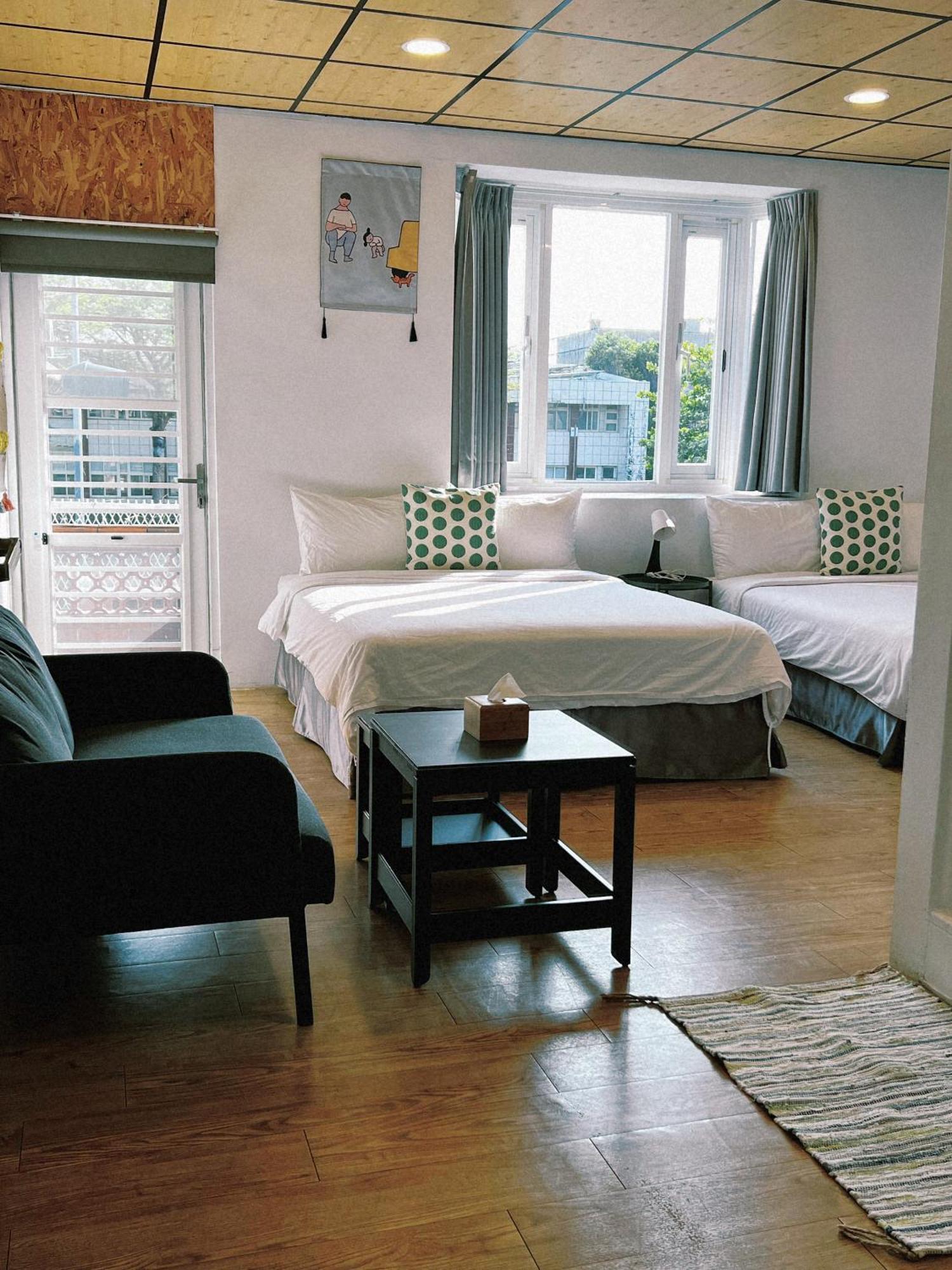 Hello Make Yourself At Home Kenting Exterior photo